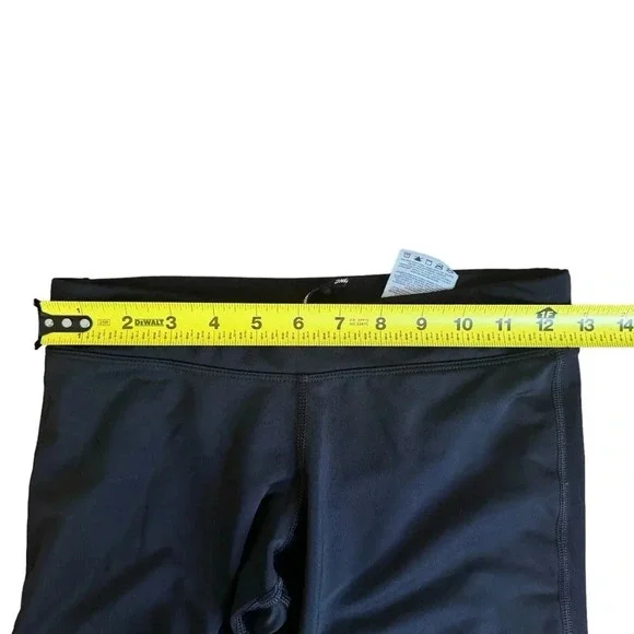 Nike Black Running Leggings Dri-Fit Small Sports zipper Bottom Pocket Women’s - Picture 5 of 13